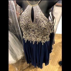 Dave and Johnny short prom dress